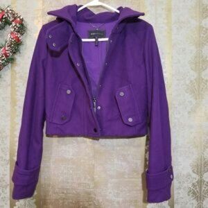 BcbgMaxAzria Woven Short Coat size Medium purple color